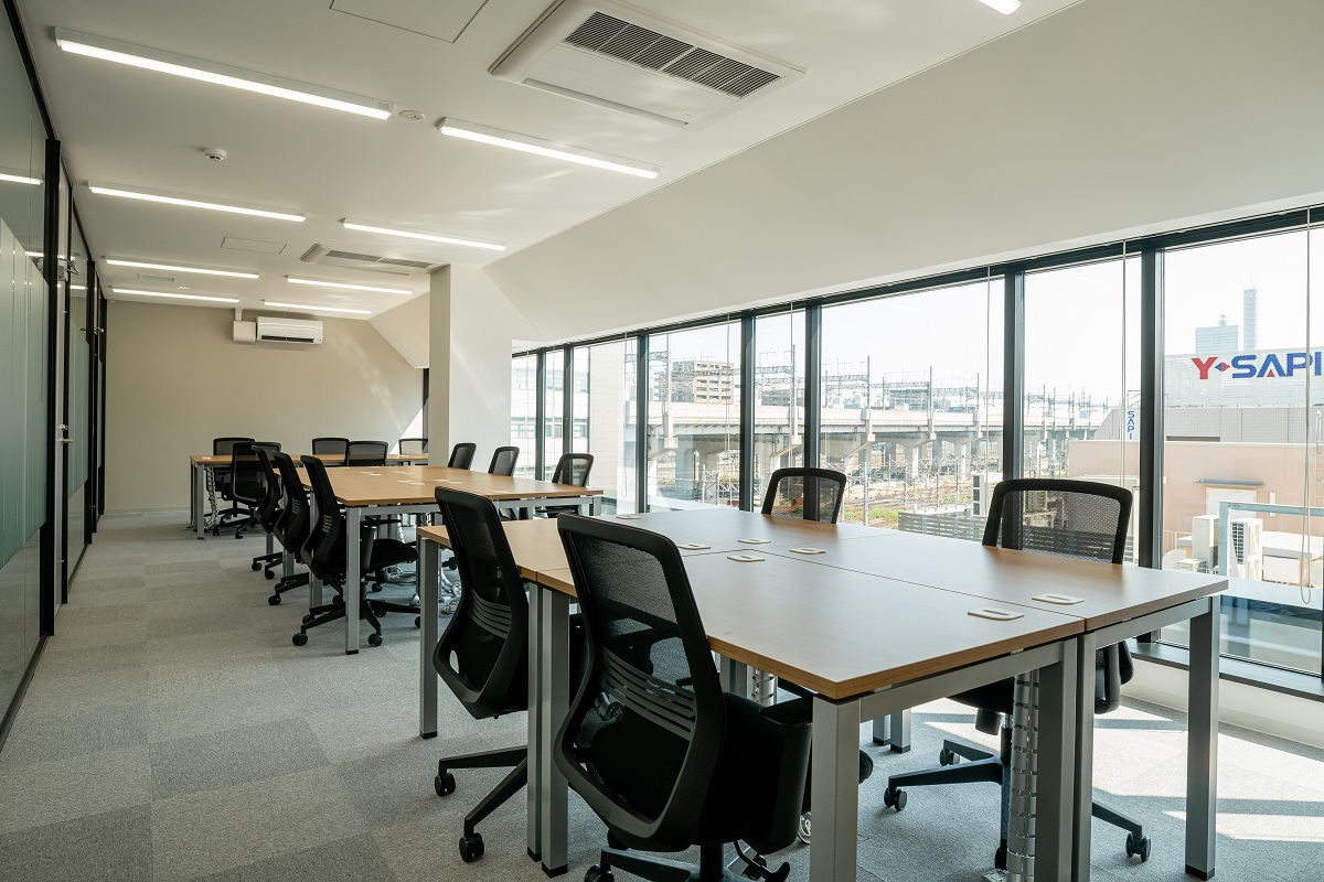 リージャス大宮ウエストのプライベートオフィス（個室レンタルオフィス）