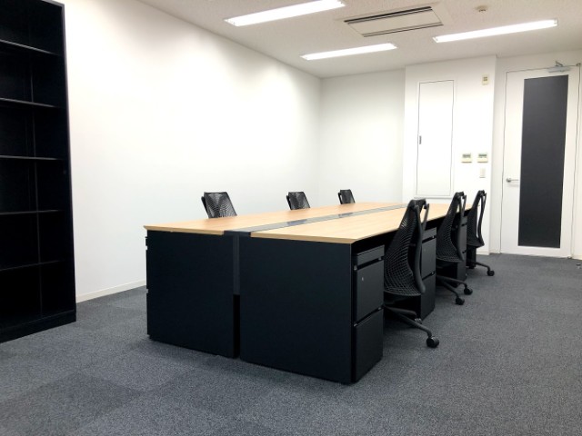クロスオフィス渋谷　プライベートオフィス（個室）