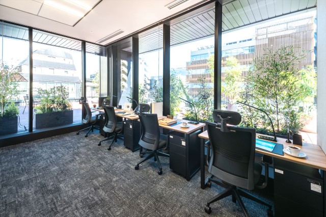 エキスパートオフィス大宮　レンタルオフィス4名個室