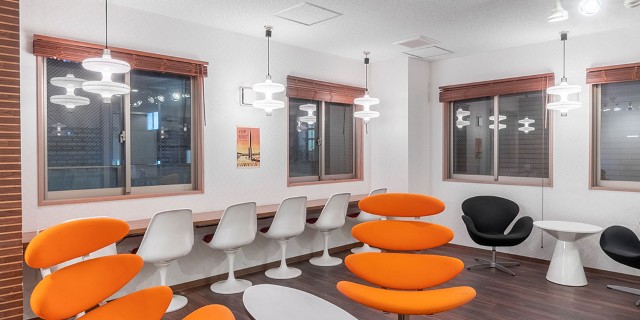 オープンオフィス赤坂見附 登記住所:東京都港区赤坂4-7-6 赤坂ビジネスコート 2F・3F・4F