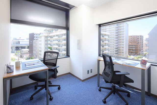 オープンオフィス新大阪北　プライベートオフィス　（個室レンタルオフィス）